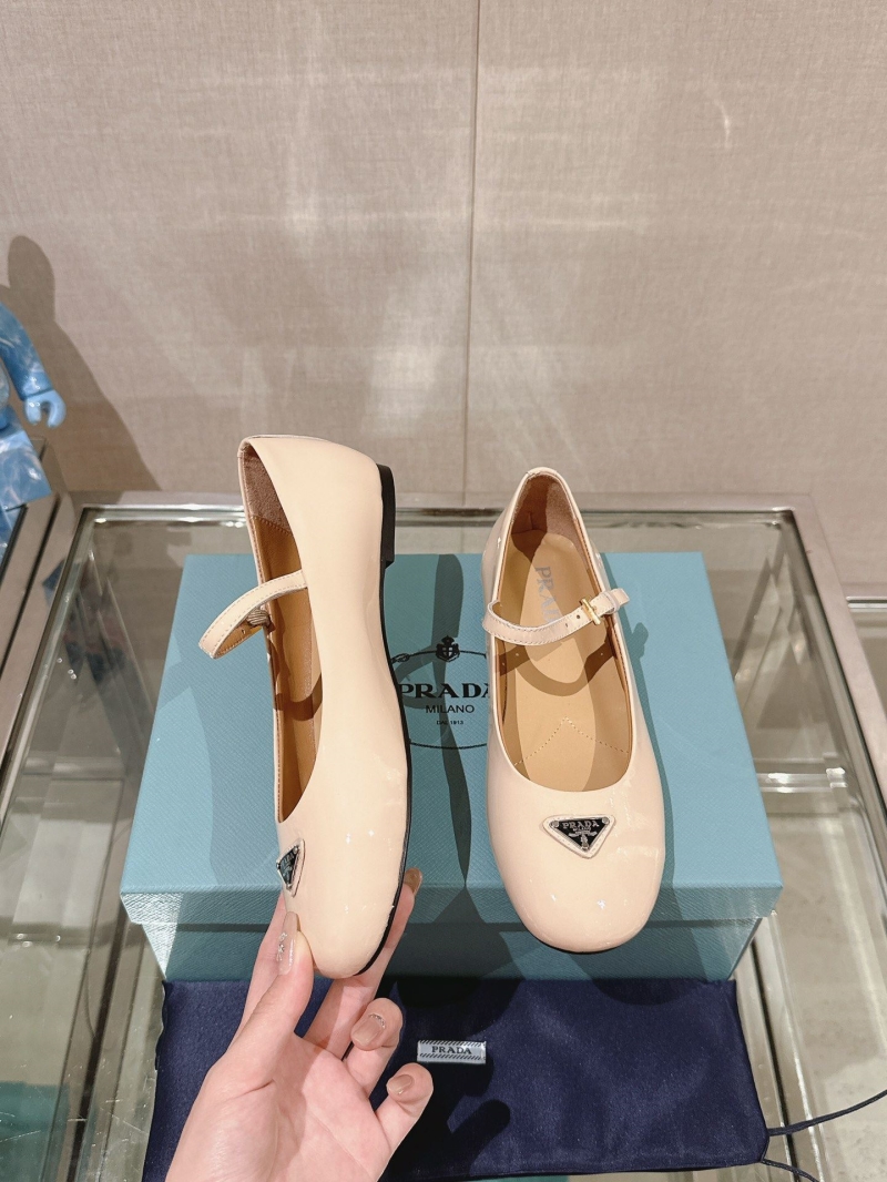 Prada flat shoes